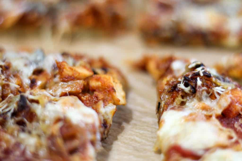baked gluten and dairy free BBQ pizza sliced.