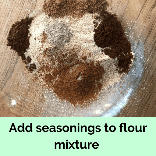 Add seasonings to amaranth flour